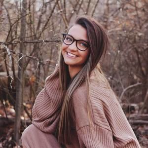 Meet your Posher, Maddie